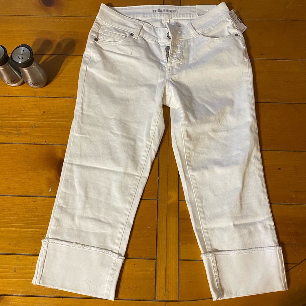 White Jean Capri